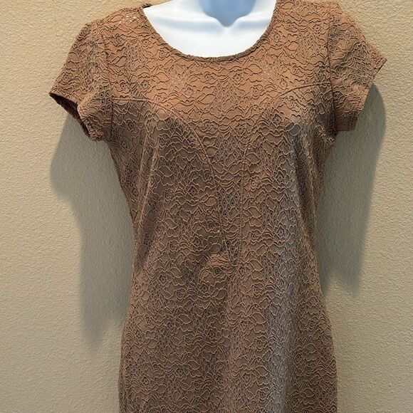 Lovely day brown beige eyelet Crochet Lace Stretch Dress Sz Small‎ - Picture 2 of 10
